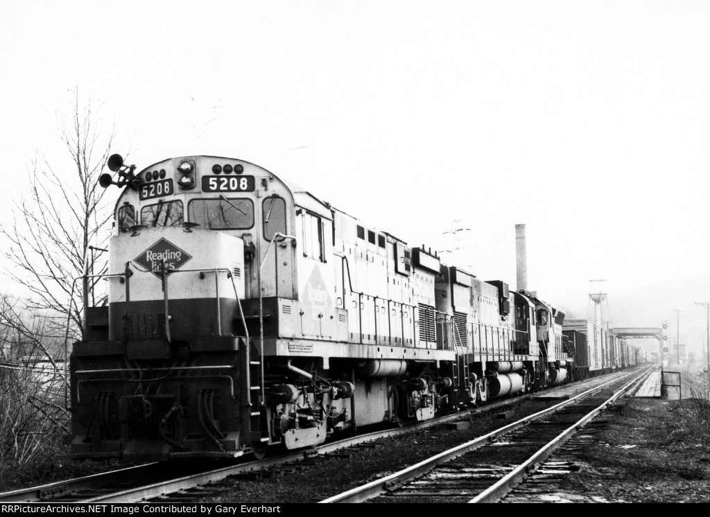 RDG Alco C424 #5208